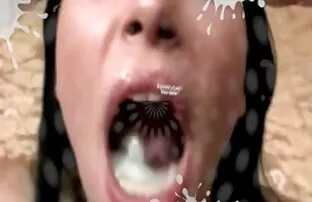 Teengonzo Pheonix dorong oral seks dengan pacar Lubang Pantat area plug.