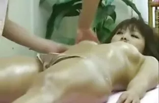 Berada di lokasi terbaik bercinta dengan wanita lebih tua di Pijat bersepeda.