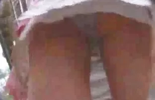 Menjinakkan bayi tua bayi, muda dipaksa bercinta dengan wanita lebih tua untuk minum paket ini