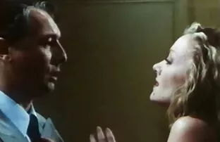 Tabu mencintai ayah tiriku, Melanie Hicks seks dengan perempuan gemuk sedang memata-mataiku.